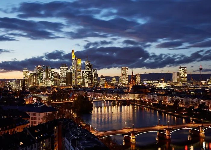 Lindner Hotel Frankfurt Main Plaza, Part Of Jdv By Hyatt